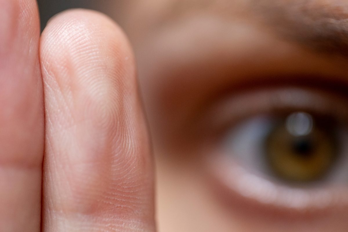 Demonstration of EMDR technique