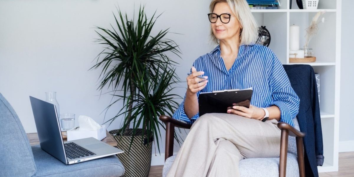 Professional Psychotherapy Online Middle Aged Female